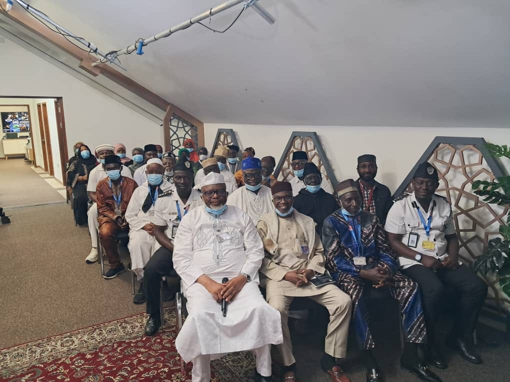 Amir Ahmadiyya Nigeria Mulaqat with Huzur Anwar (atba)- UK Jalsa