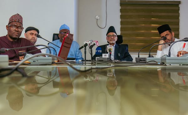 The Managing Director of Muslim Television Ahmadiyya International (MTA), Maulana Munir ud-Deen Shams Sahib, held a press conference today with representatives from various media houses.