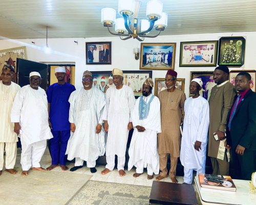 Amir Ahmadiyya Nigeria Pays Courtesy Visit to Lagos Governor’s Advisory Council Chairman, Prince Dr. Tajudeen Olusi