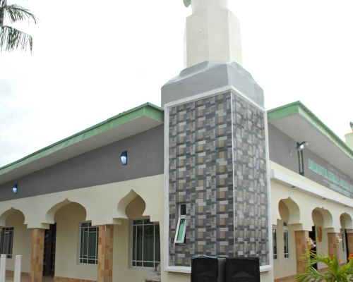 AHMADIYYA OPENS ULTRA-MODERN MOSQUE IN BADAGRY